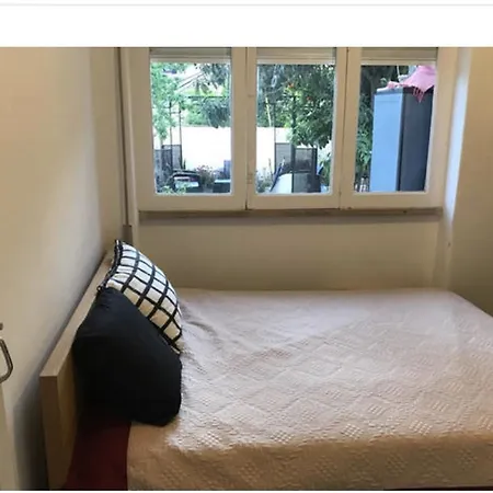 Appartement With 3 Bedrooms In Lisboa, With Enclosed Garden And Wifi - 2 *